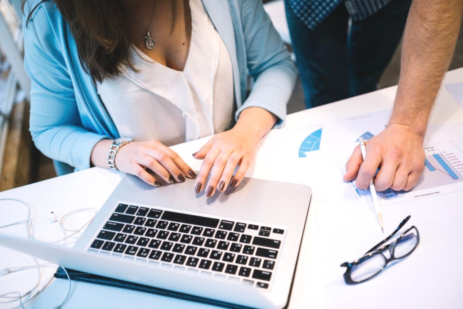 Sanierungsberatung mit Strategiedokumenten und Finanzplänen